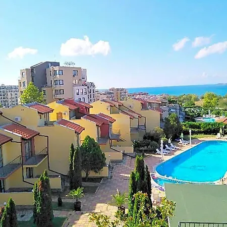 Yalta Complex 圣弗拉斯