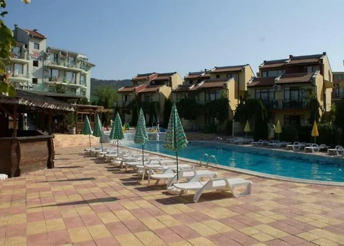 Yalta Complex Hotel 3*